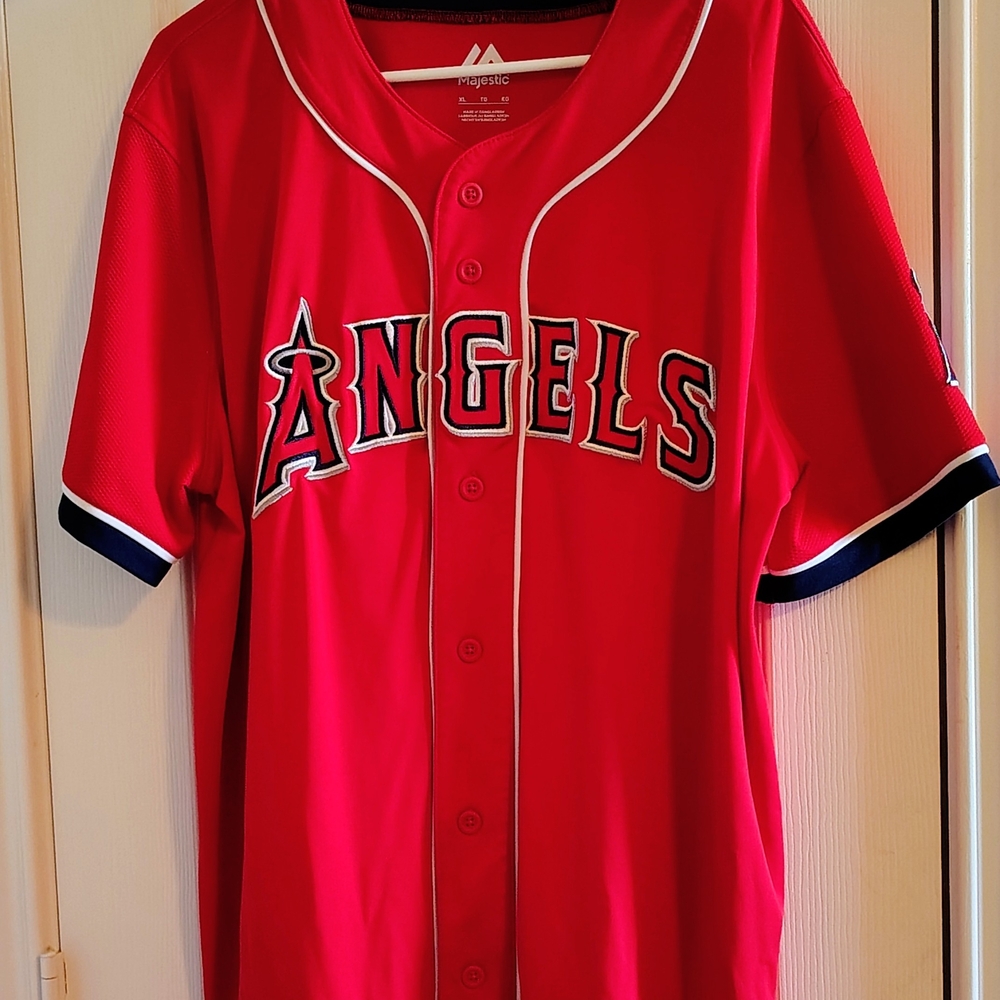 Red Angels Baseball Button Down Shirt XL Gently Worn
